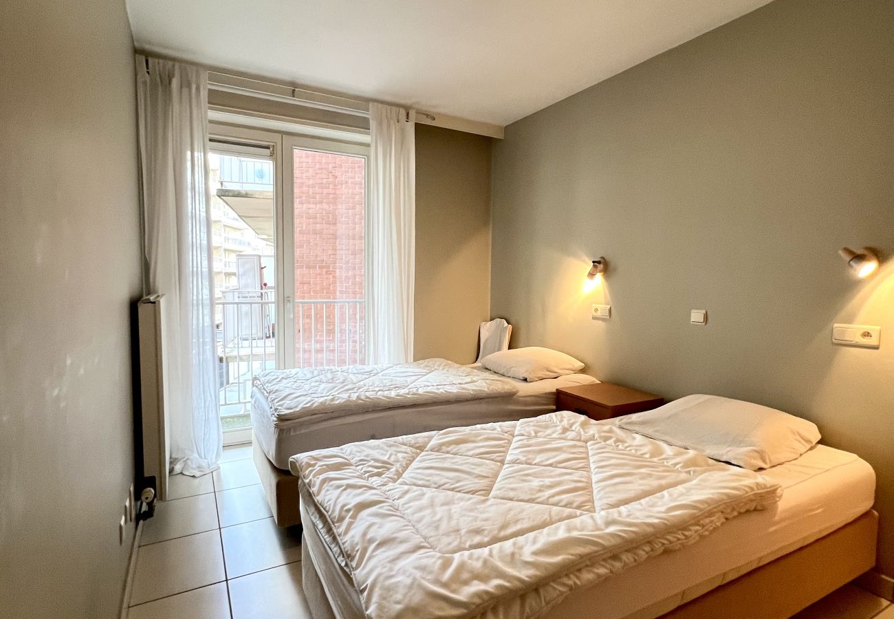 Apartment in Knokke-Heist - 2025-002 | Zeerobben